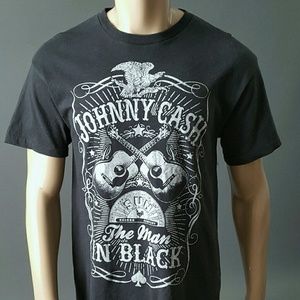 Johnny Cash Men's Black T-shirt sz. L